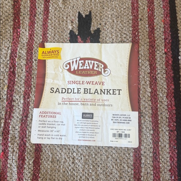 Weaver Saddle Blanket 🐴 - Picture 2 of 3